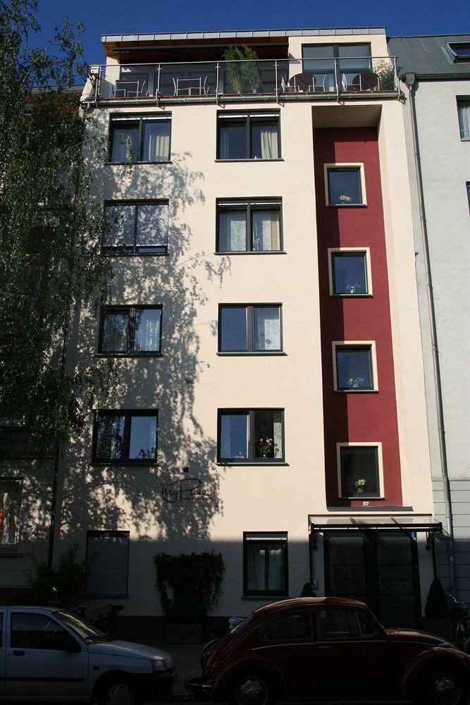 My Place Hotel Hamburg Eksteriør bilde