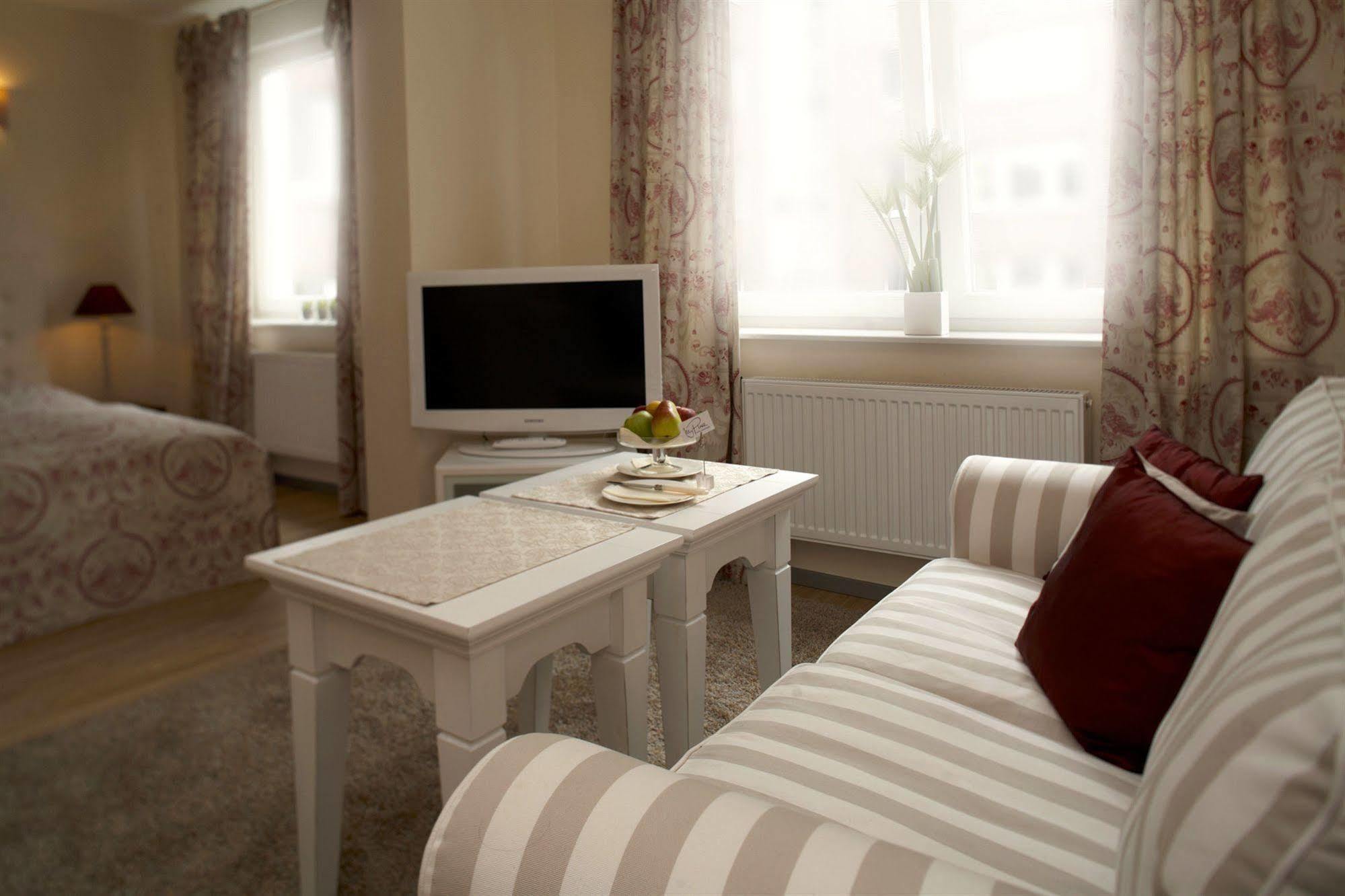 My Place Hotel Hamburg Eksteriør bilde